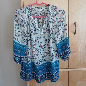 Old Navy Blue Flower Women Blouse size XS
